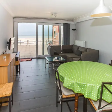 Cosy Near The Apartment *