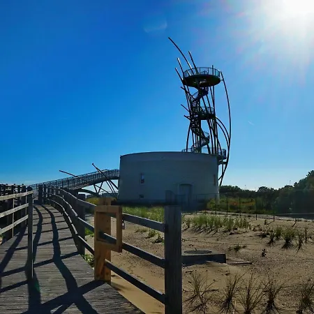 아파트 With Terrace On The Seafront Promenade 미들케르케