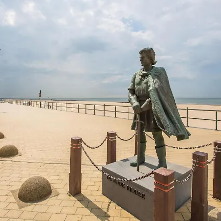 With Terrace On The Seafront Promenade Lägenhet *