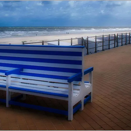 With Terrace On The Seafront Promenade Lägenhet *